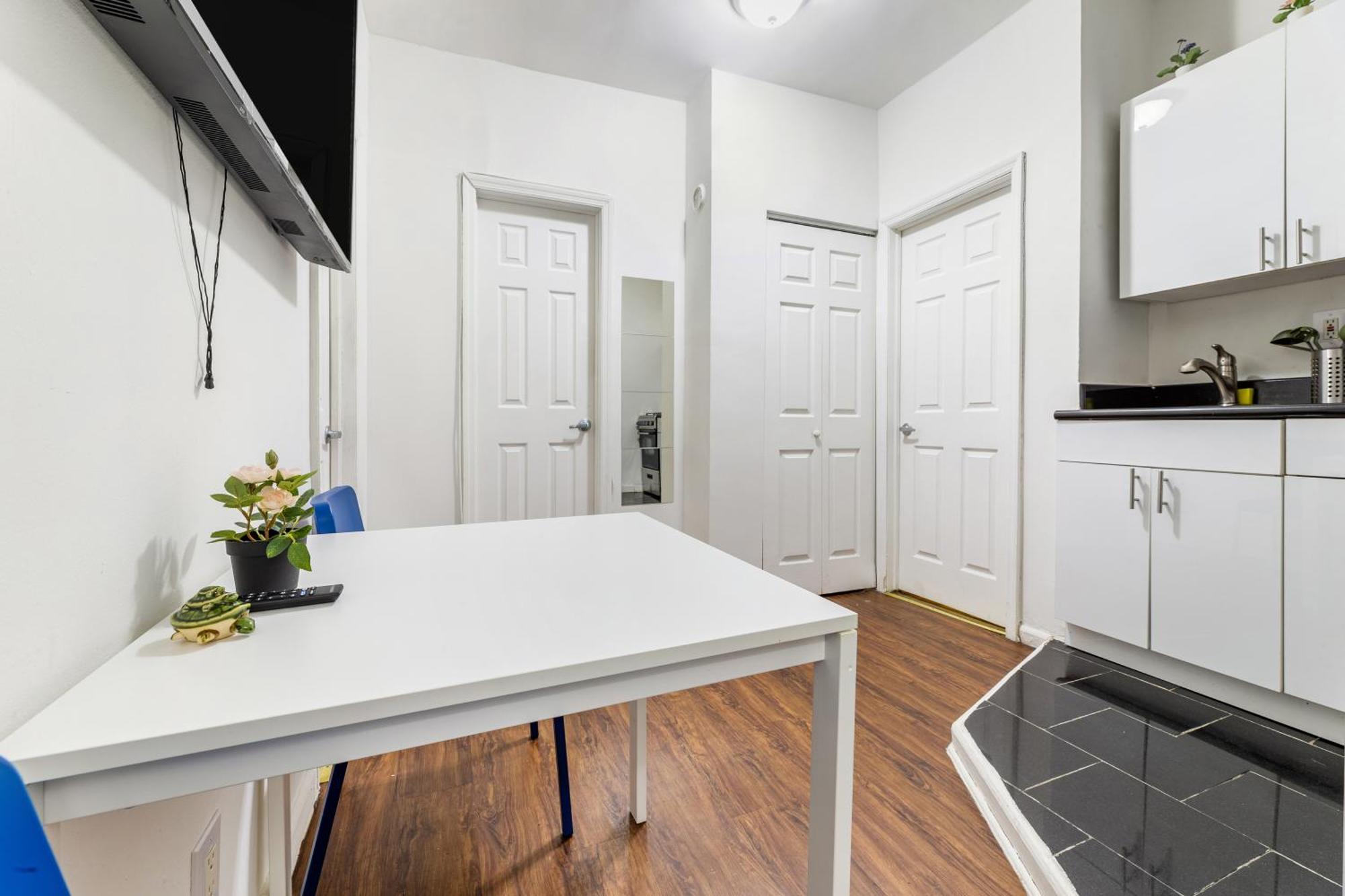 Hidden Cozy 2bd In Manhattan * Nova York